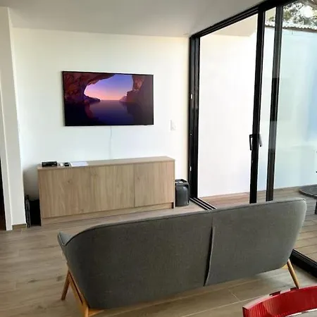 Maison En Bord De * Lumio (Corsica)